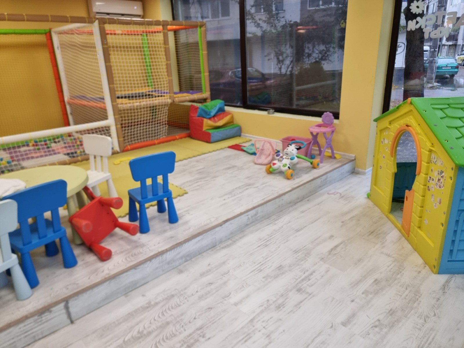 d7d649a8 f58a 4f9e 9670 3deb3e4904ce